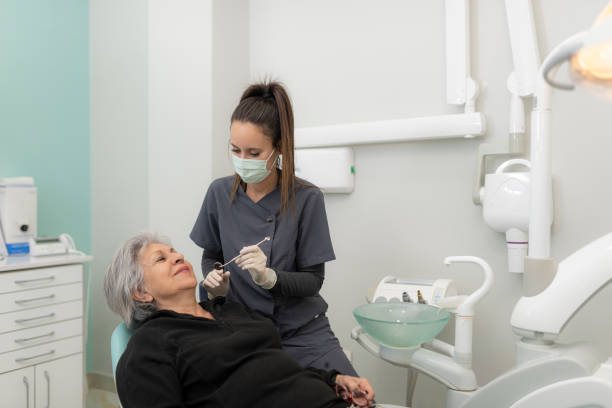 Best Emergency Dentist for Knocked-Out Tooth in Naples, FL