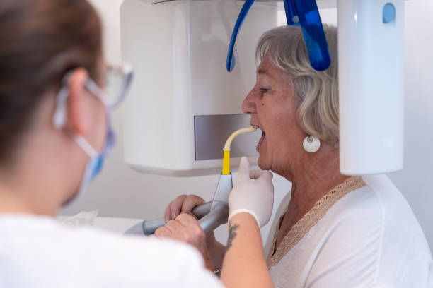 Best Emergency Root Canal Treatment in Naples, FL